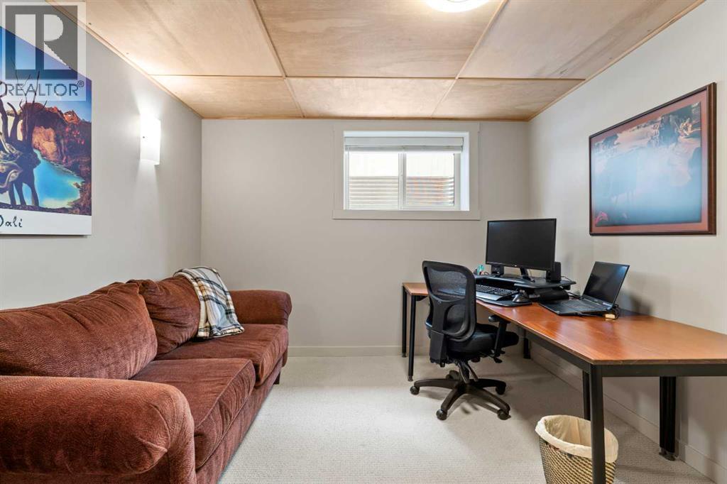 3370 Oakwood Drive Sw, Calgary, Alberta  T2V 4K6 - Photo 35 - A2297923