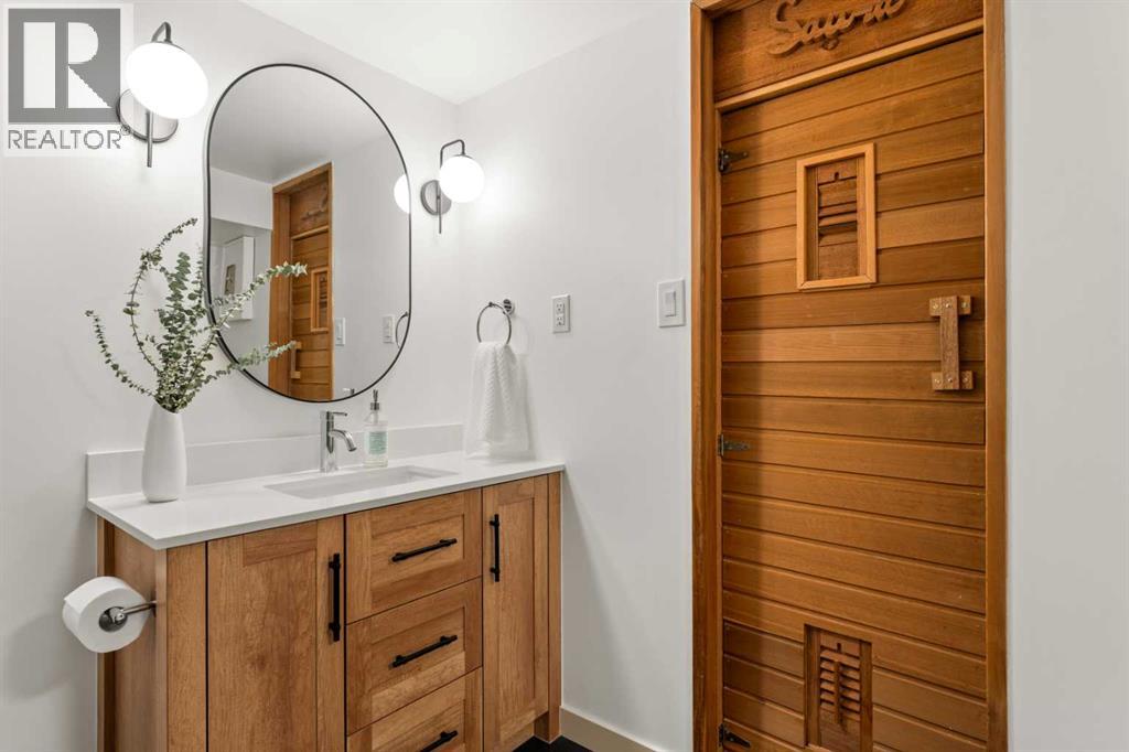 3370 Oakwood Drive Sw, Calgary, Alberta  T2V 4K6 - Photo 42 - A2297923