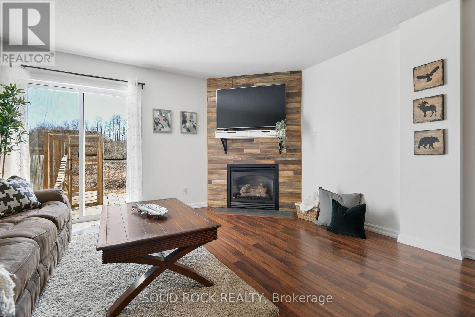 50 Spruce Crescent, Arnprior, Ontario  K7S 3V8 - Photo 13 - X12981960