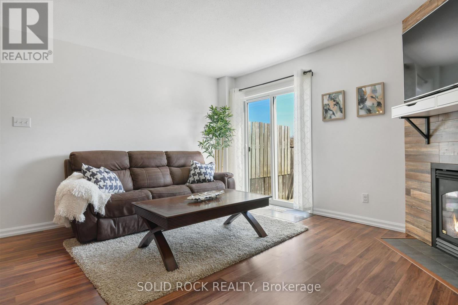 50 Spruce Crescent, Arnprior, Ontario  K7S 3V8 - Photo 14 - X12981960