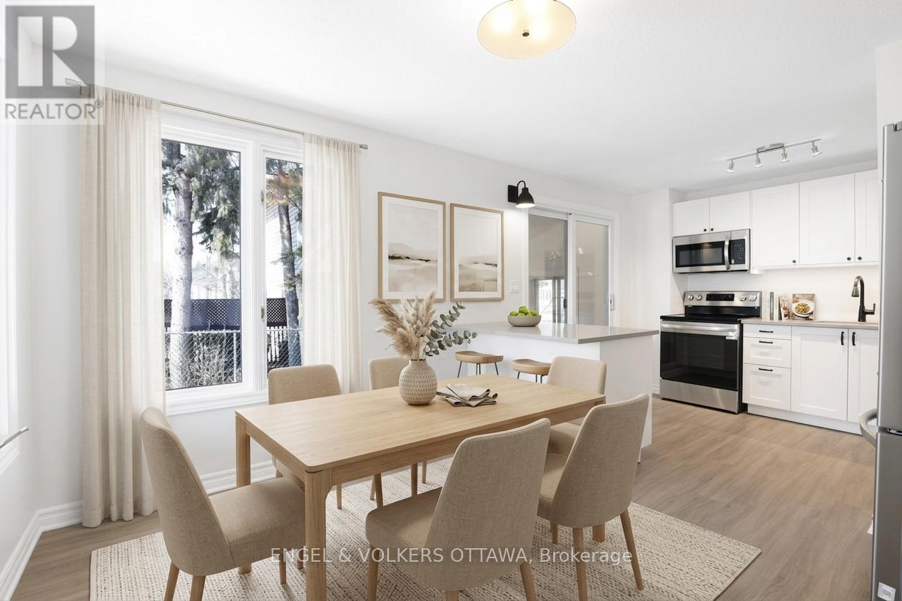 424 Phoenix Crescent, Ottawa, Ontario  K1E 2E5 - Photo 18 - X12981964