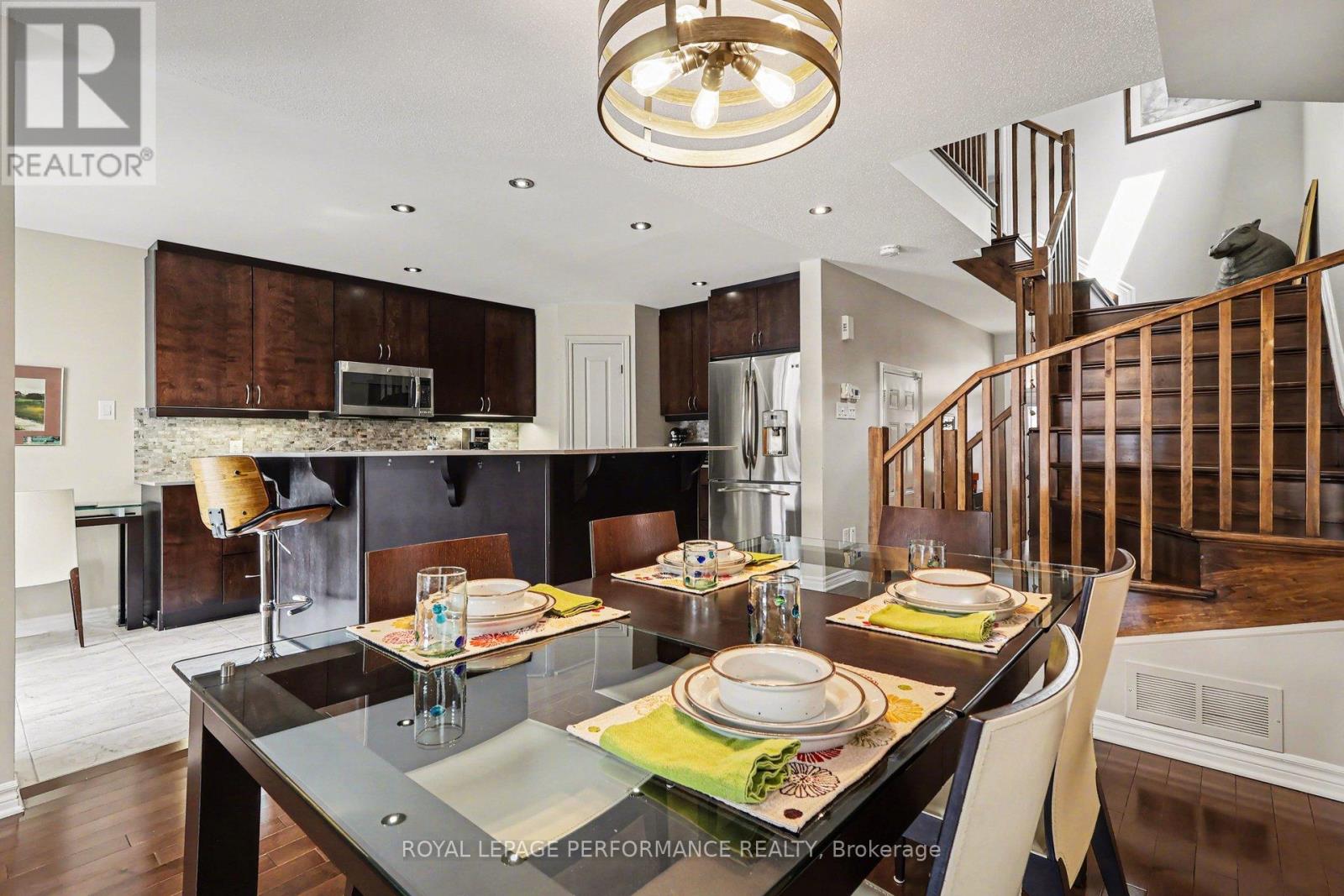 530 Salzburg Drive, Ottawa, Ontario  K4A 0C6 - Photo 13 - X12981968