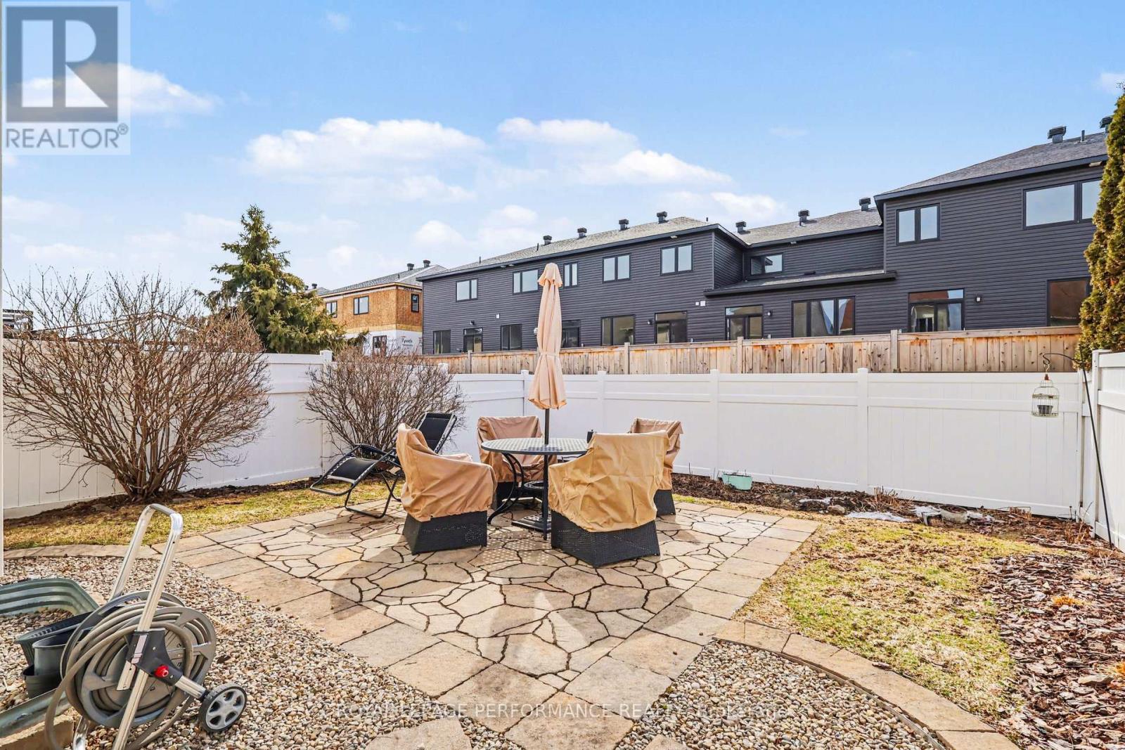 530 Salzburg Drive, Ottawa, Ontario  K4A 0C6 - Photo 30 - X12981968