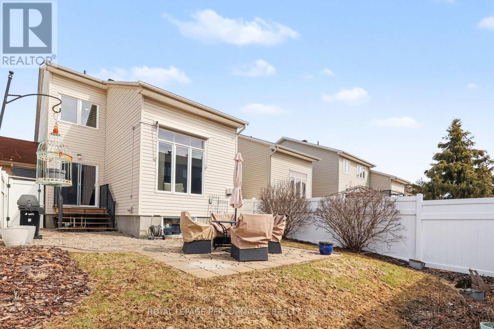 530 Salzburg Drive, Ottawa, Ontario  K4A 0C6 - Photo 31 - X12981968