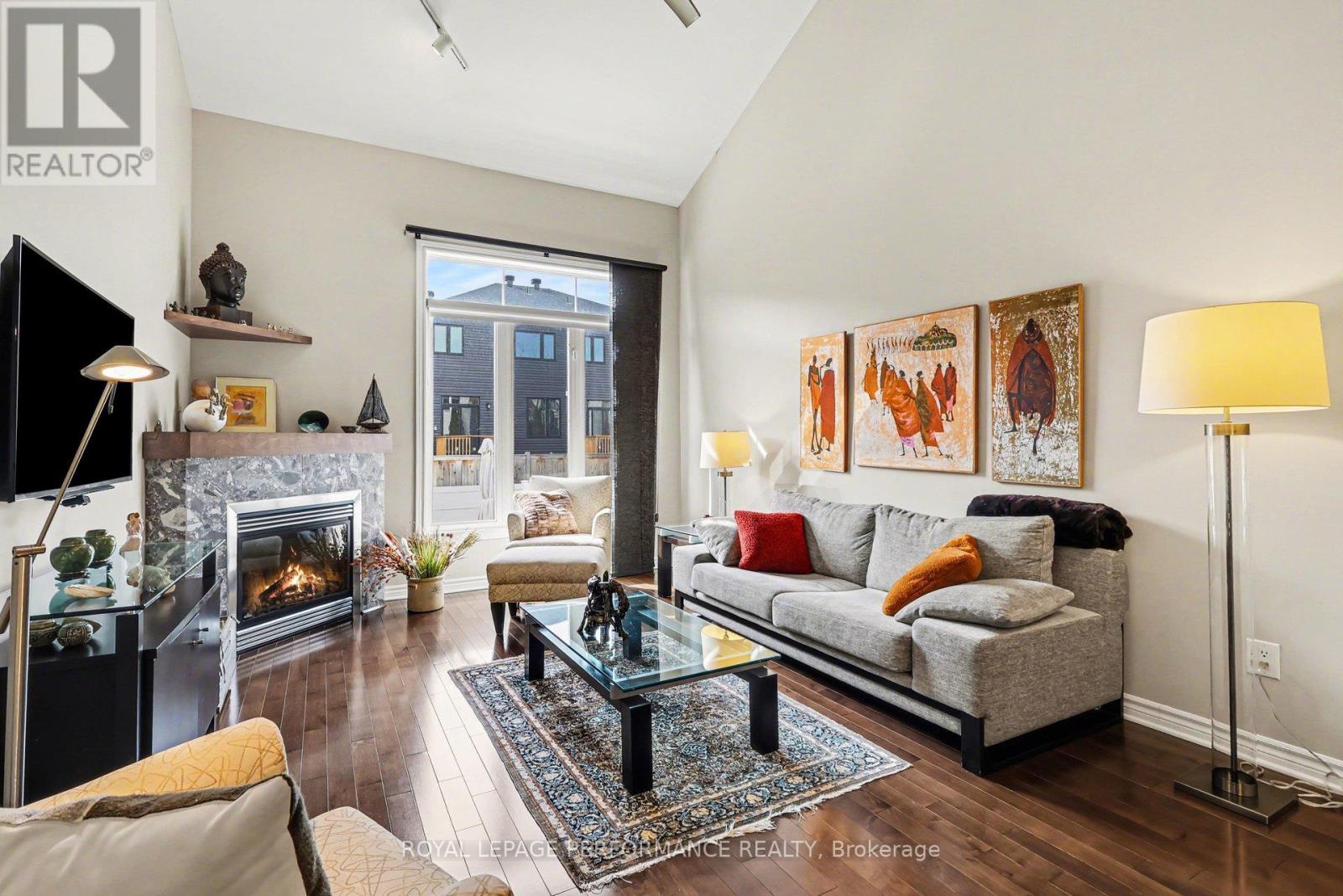 530 Salzburg Drive, Ottawa, Ontario  K4A 0C6 - Photo 5 - X12981968