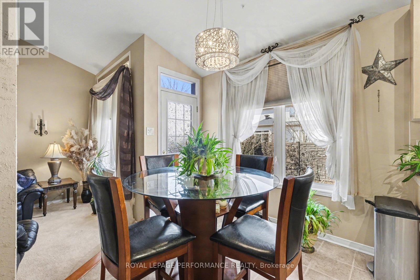 2202 Clendenan Crescent, Ottawa, Ontario  K4A 4S8 - Photo 12 - X12981986