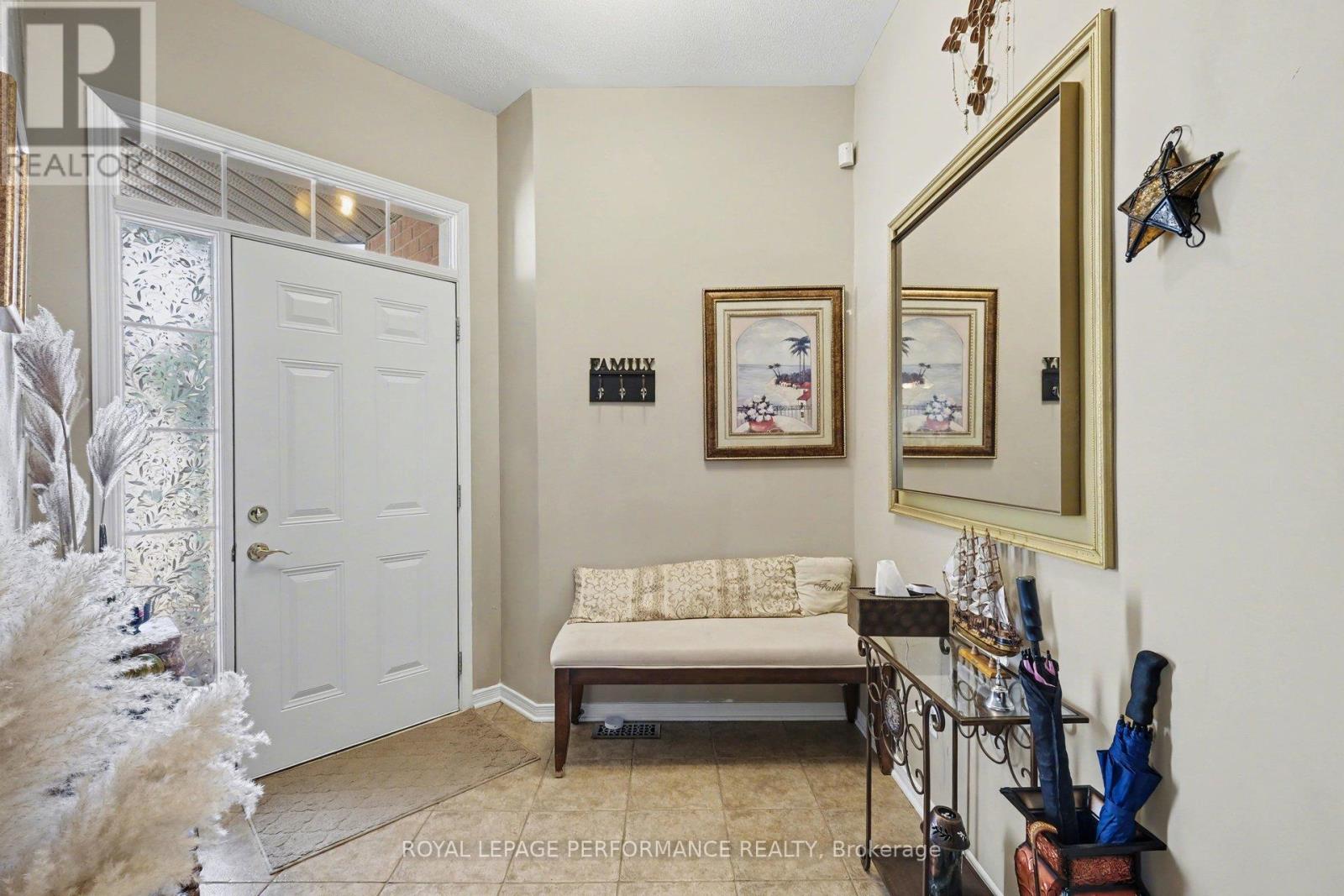 2202 Clendenan Crescent, Ottawa, Ontario  K4A 4S8 - Photo 5 - X12981986