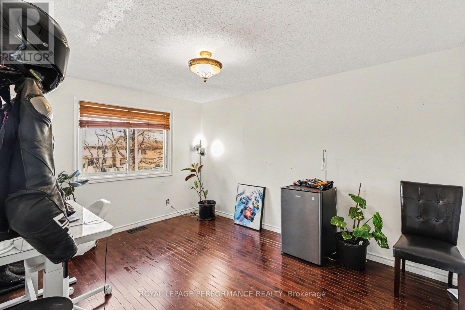 7004 Bilberry Drive, Ottawa, Ontario  K1C 3R6 - Photo 21 - X12982004