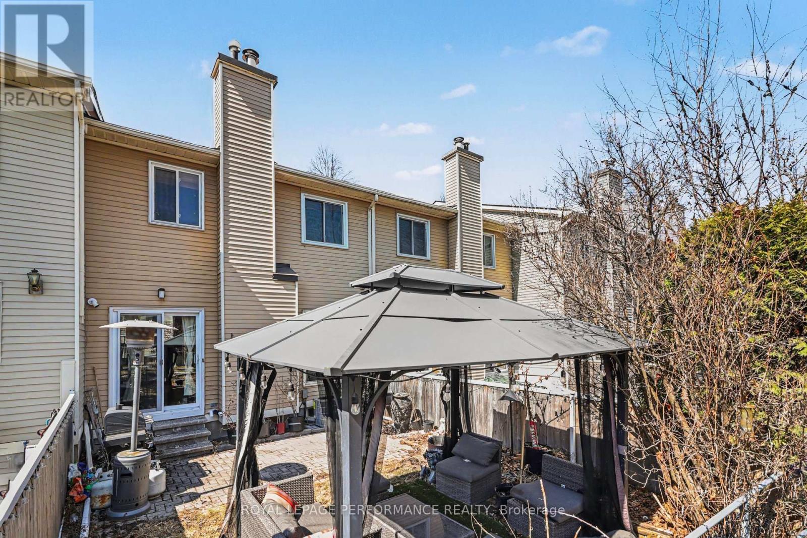 7004 Bilberry Drive, Ottawa, Ontario  K1C 3R6 - Photo 34 - X12982004