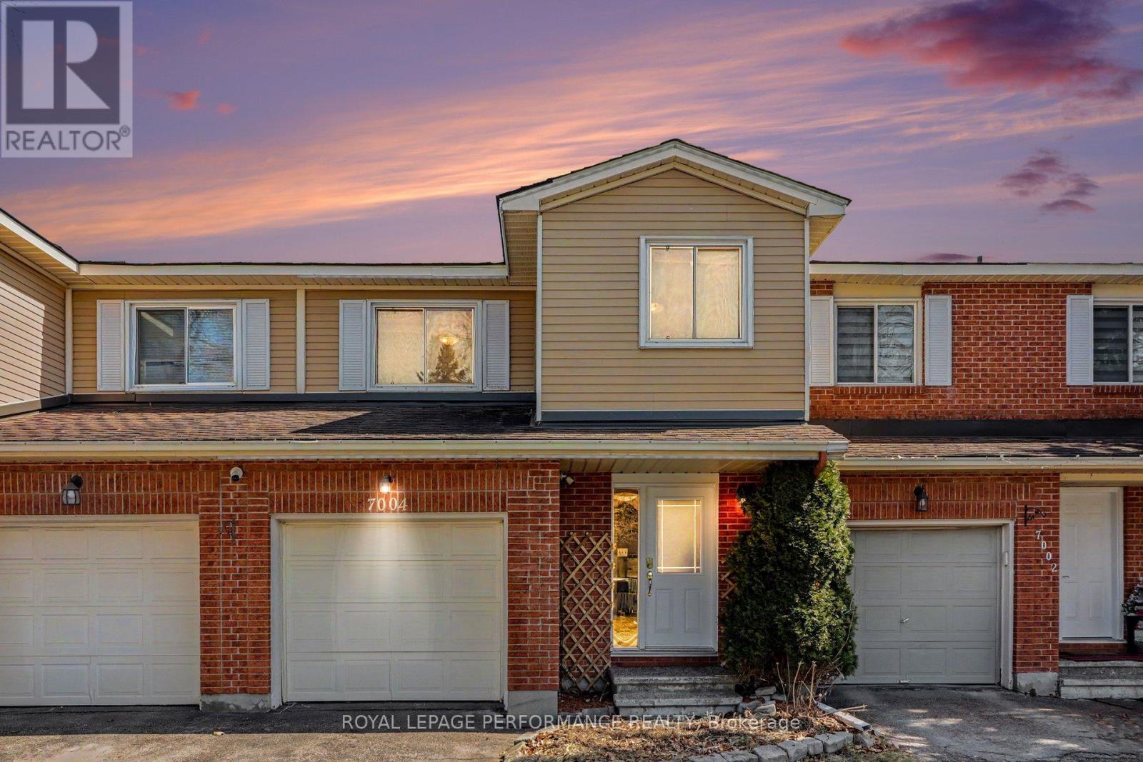 7004 Bilberry Drive, Ottawa, Ontario  K1C 3R6 - Photo 39 - X12982004