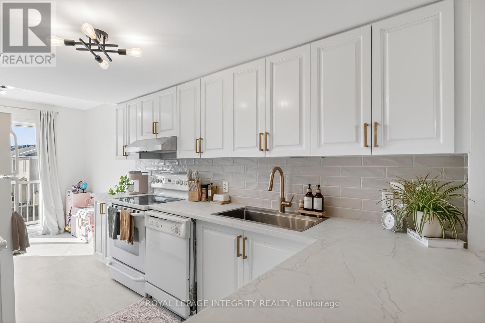 258 Chapman Mills Drive, Ottawa, Ontario  K2J 0B9 - Photo 10 - X12982022