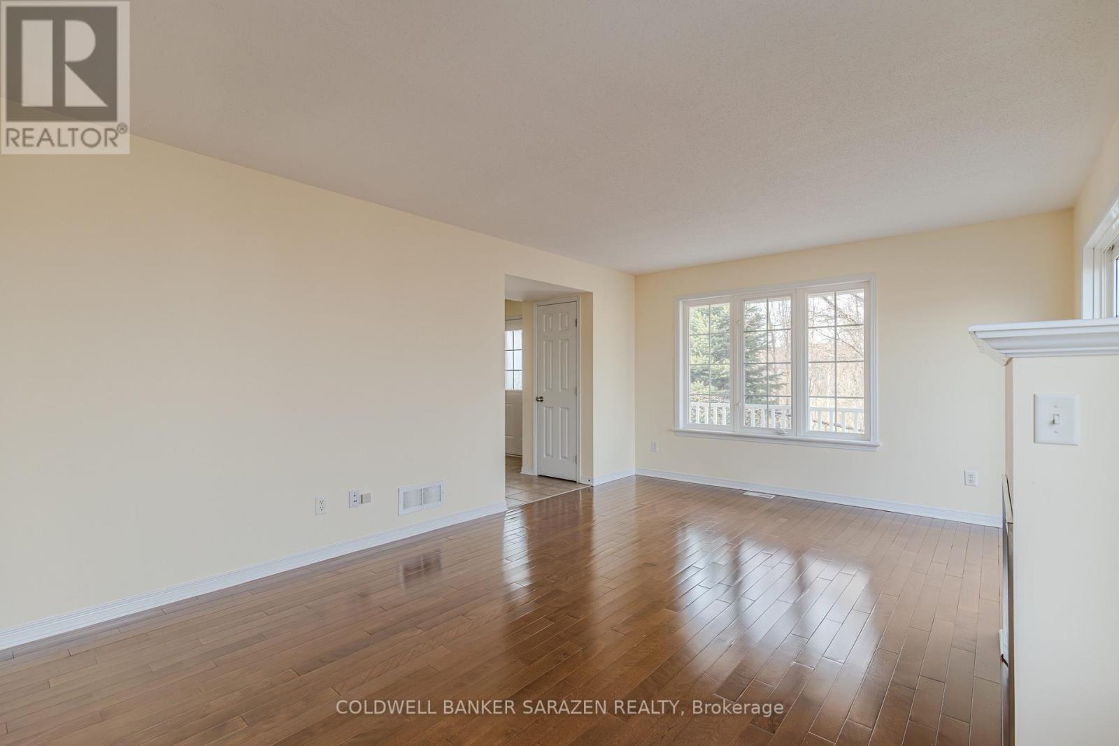 486 Wisteria Crescent, Ottawa, Ontario  K1V 0N6 - Photo 10 - X12982030