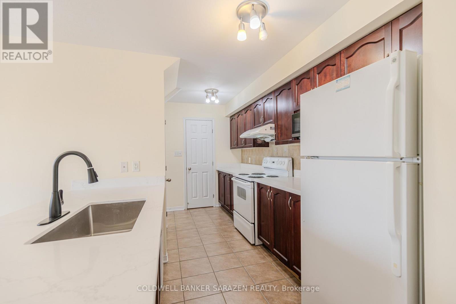 486 Wisteria Crescent, Ottawa, Ontario  K1V 0N6 - Photo 19 - X12982030