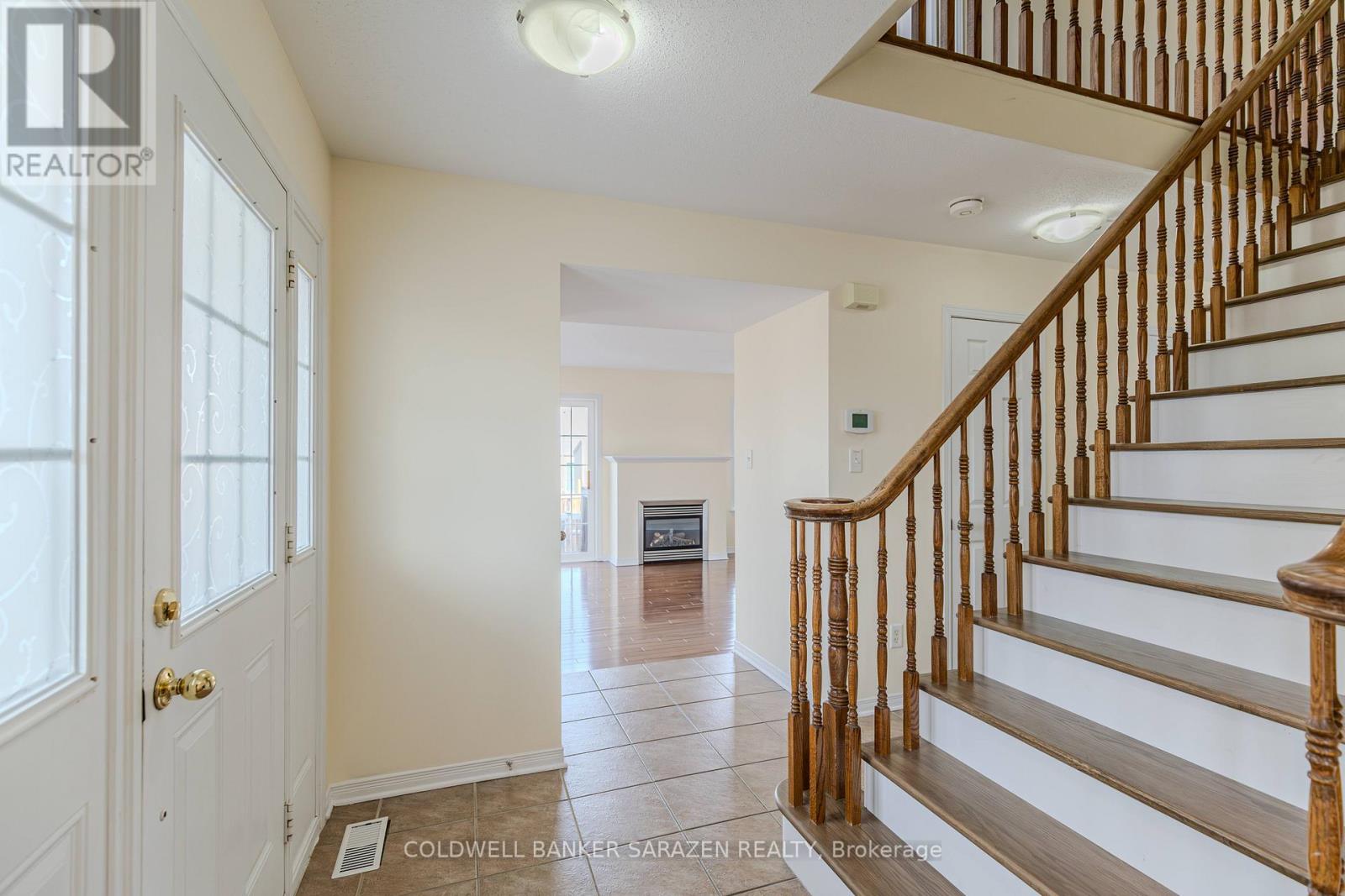 486 Wisteria Crescent, Ottawa, Ontario  K1V 0N6 - Photo 5 - X12982030