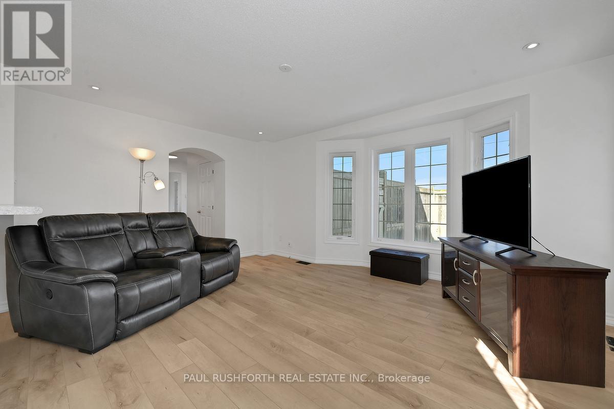 2782 Grand Canal Street, Ottawa, Ontario  K2J 0T2 - Photo 10 - X12982036