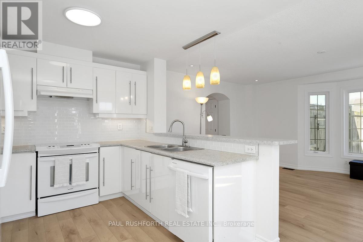 2782 Grand Canal Street, Ottawa, Ontario  K2J 0T2 - Photo 13 - X12982036