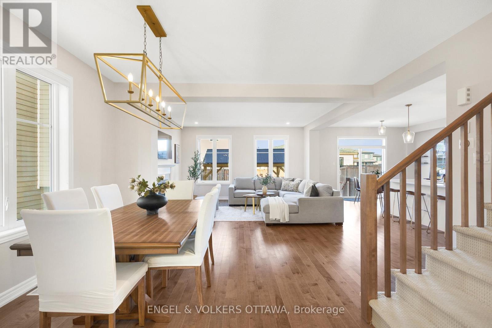 272 Meynell Road, Ottawa, Ontario  K0A 2Z0 - Photo 4 - X12982044