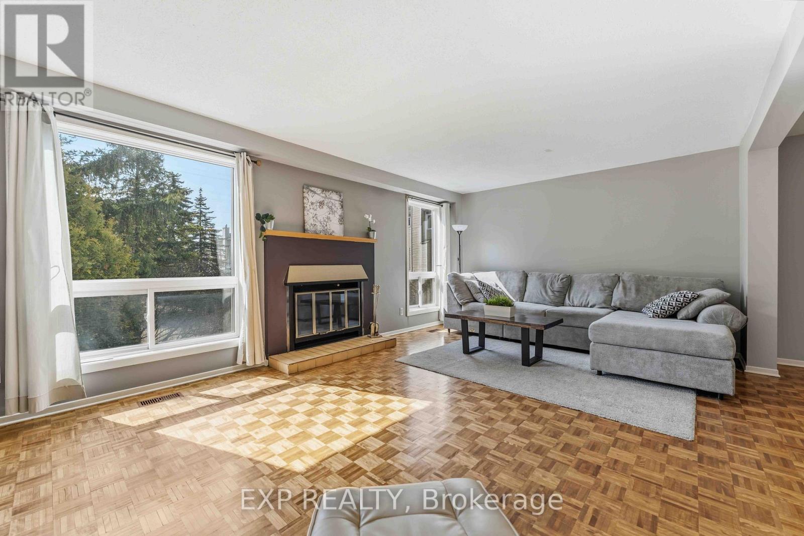 E - 1 Crestlea Crescent, Ottawa, Ontario  K2G 4N1 - Photo 11 - X12982110