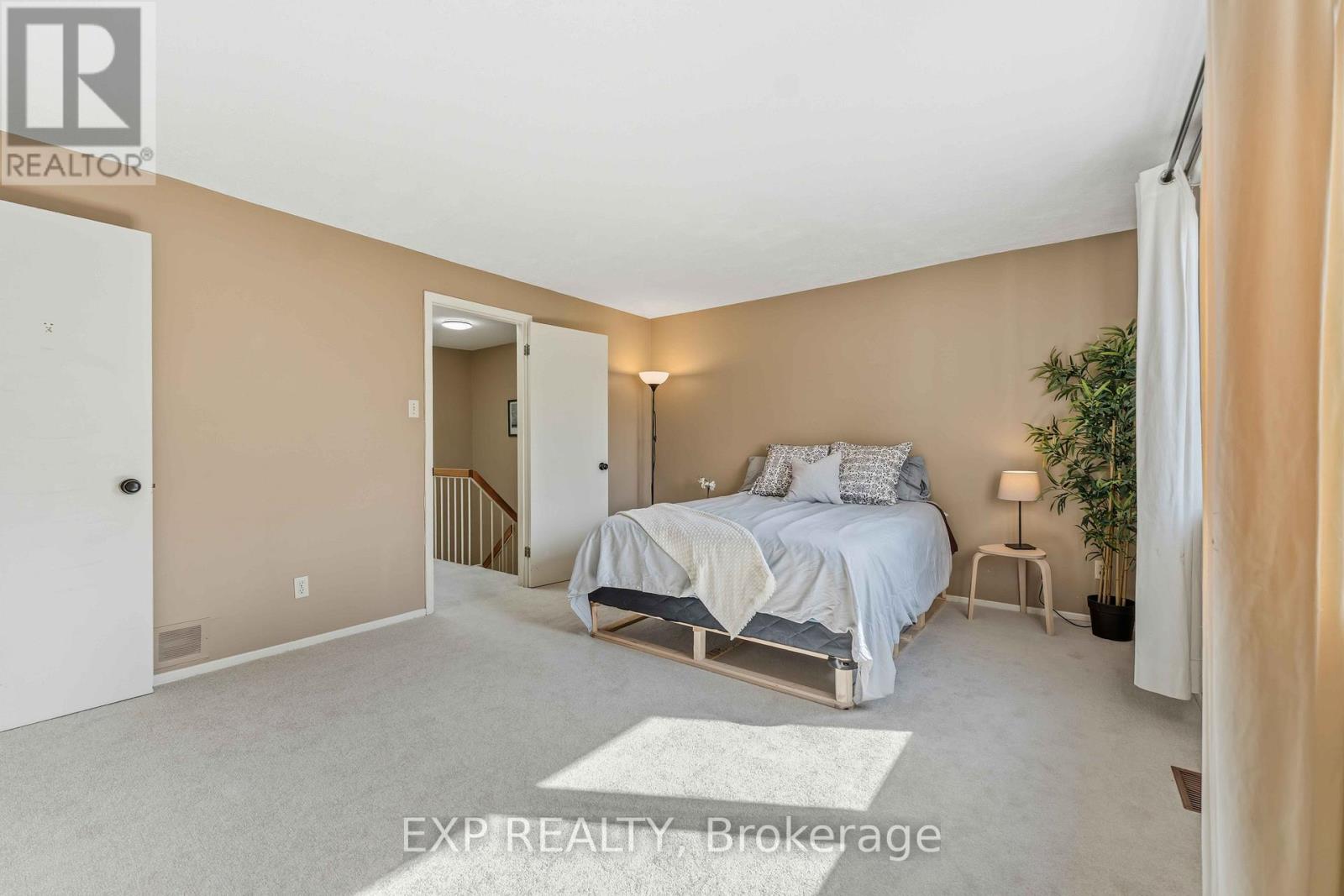 E - 1 Crestlea Crescent, Ottawa, Ontario  K2G 4N1 - Photo 21 - X12982110