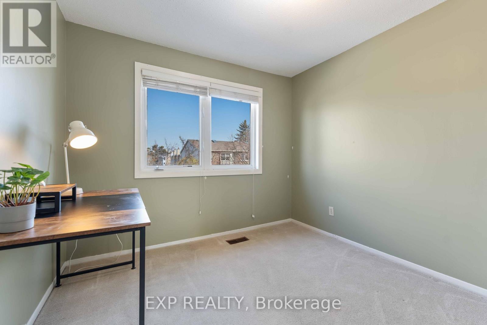 E - 1 Crestlea Crescent, Ottawa, Ontario  K2G 4N1 - Photo 25 - X12982110
