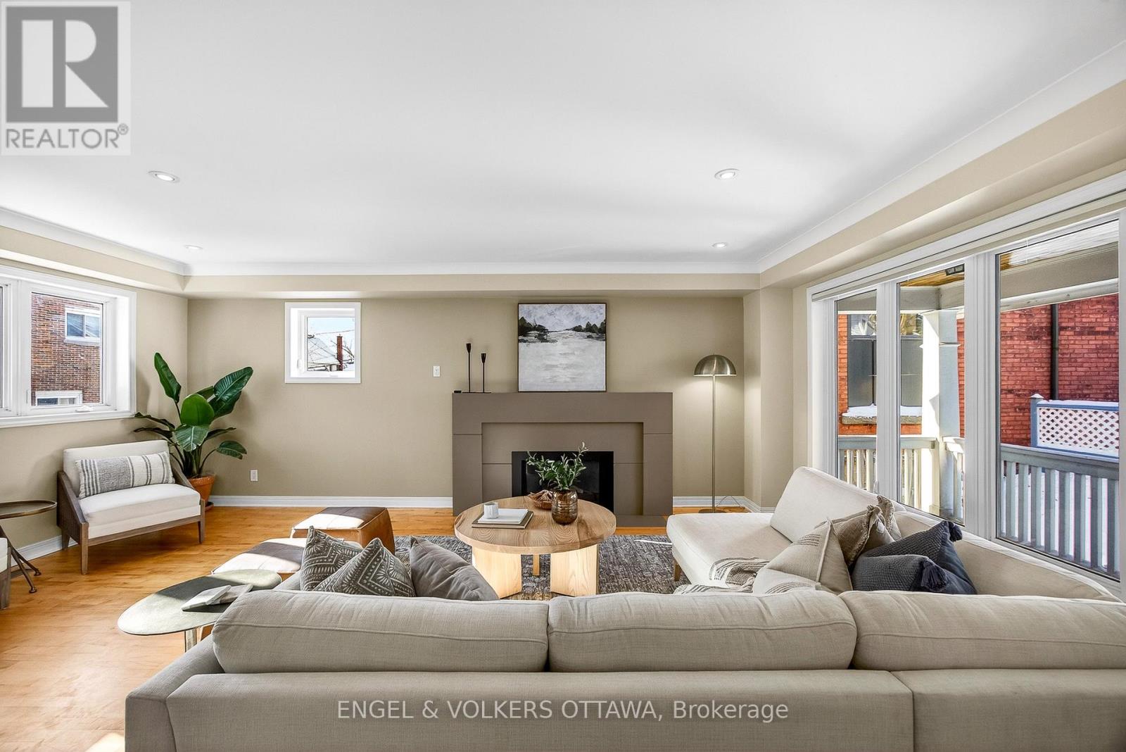 66 Aylmer Avenue, Ottawa, Ontario  K1S 2X3 - Photo 5 - X12982168