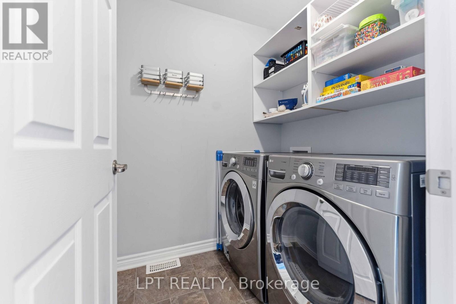 782 Maloja Way, Ottawa, Ontario  K2S 1B9 - Photo 19 - X12982218