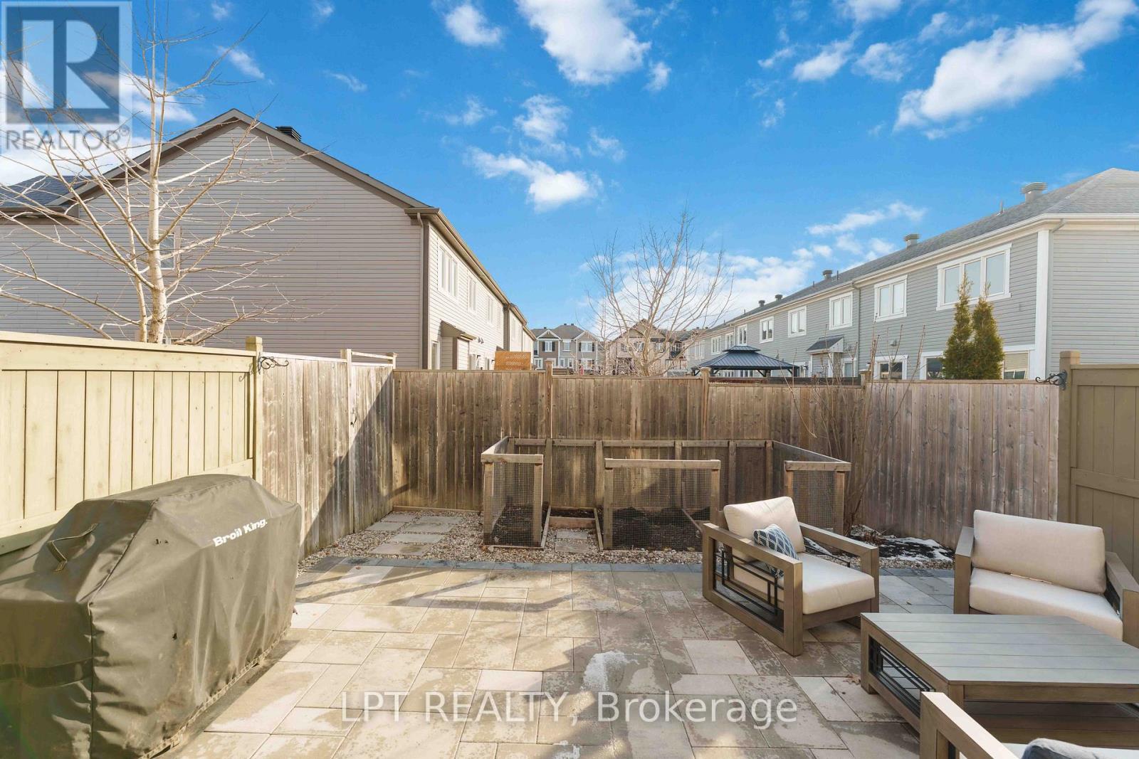 782 Maloja Way, Ottawa, Ontario  K2S 1B9 - Photo 24 - X12982218