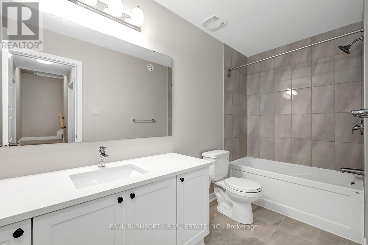 732 Mishi Private, Ottawa, Ontario  K1K 5C5 - Photo 11 - X12982236