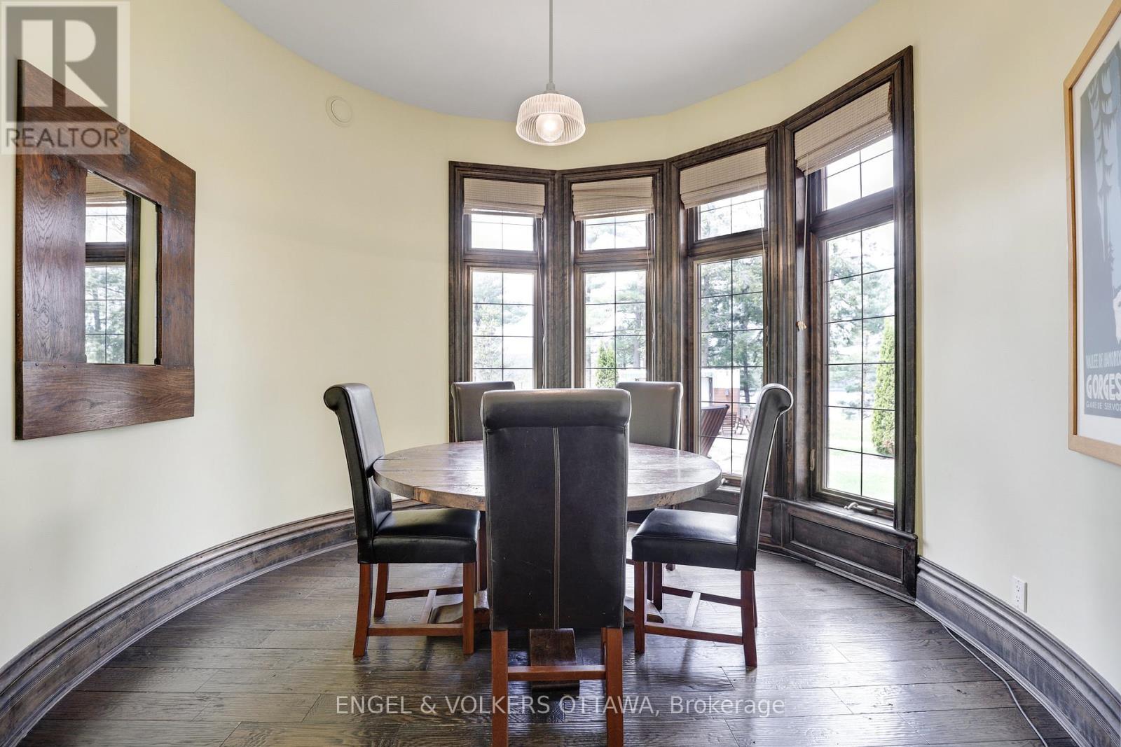 2892 Presquile Road, Alfred And Plantagenet, Ontario  K0B 1J0 - Photo 14 - X12982242