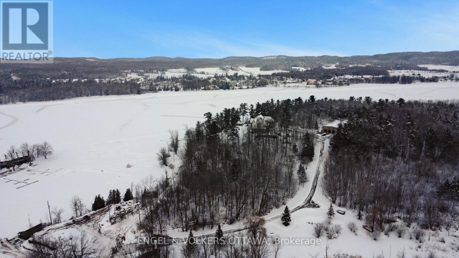 2892 Presquile Road, Alfred And Plantagenet, Ontario  K0B 1J0 - Photo 40 - X12982242