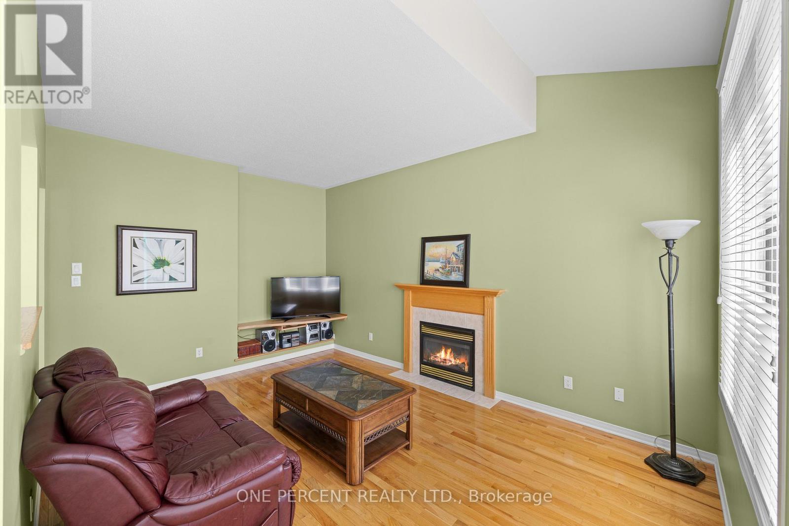 2113 Hallendale Street, Ottawa, Ontario  K4A 4S1 - Photo 12 - X12982256