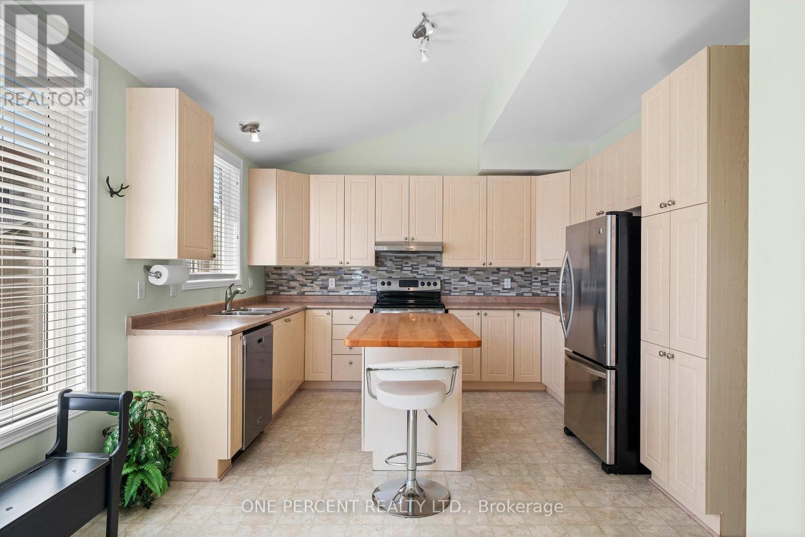 2113 Hallendale Street, Ottawa, Ontario  K4A 4S1 - Photo 14 - X12982256