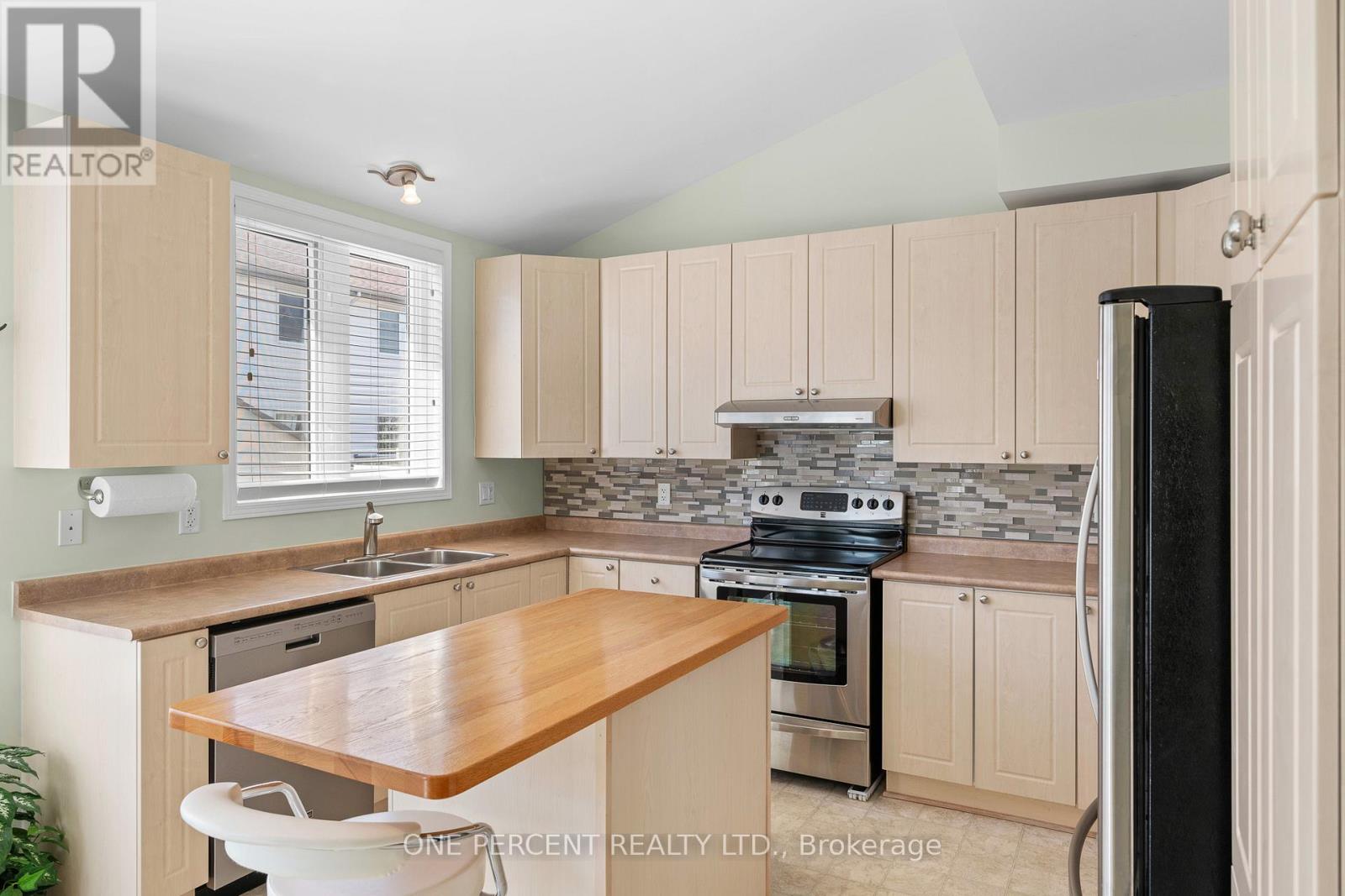 2113 Hallendale Street, Ottawa, Ontario  K4A 4S1 - Photo 15 - X12982256