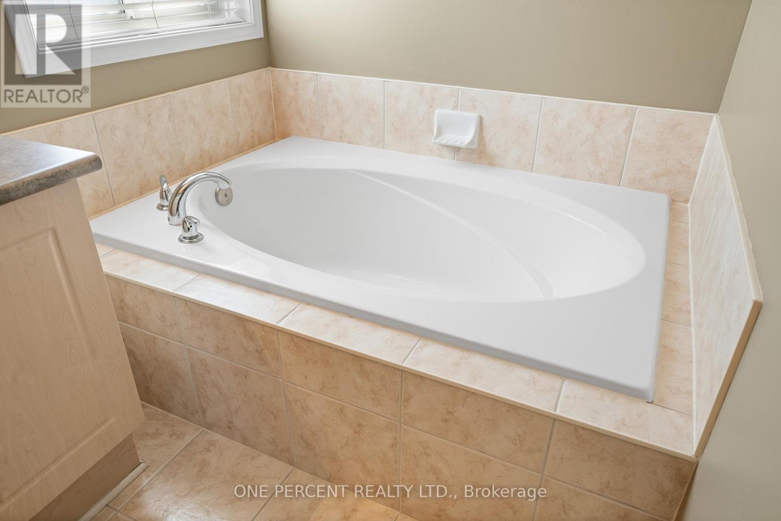 2113 Hallendale Street, Ottawa, Ontario  K4A 4S1 - Photo 27 - X12982256