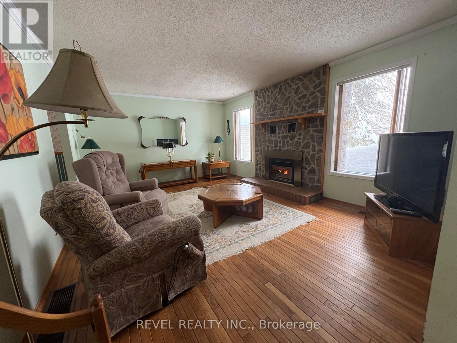 390 Seventeenth Avenue, Cochrane, Ontario  P0L 1C0 - Photo 7 - T12982070