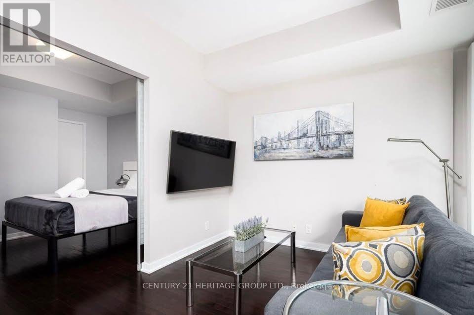 4701 - 12 York Street, Toronto, Ontario  M5J 0B1 - Photo 10 - C12971874