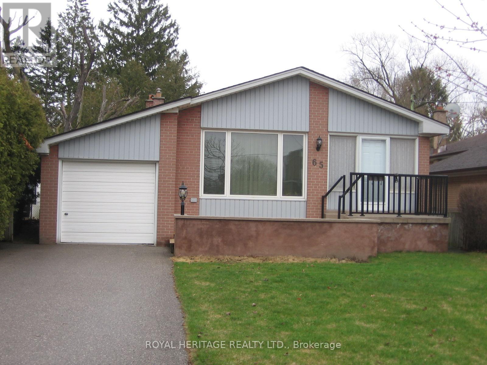 65 BENNETT ROAD, Toronto, Ontario