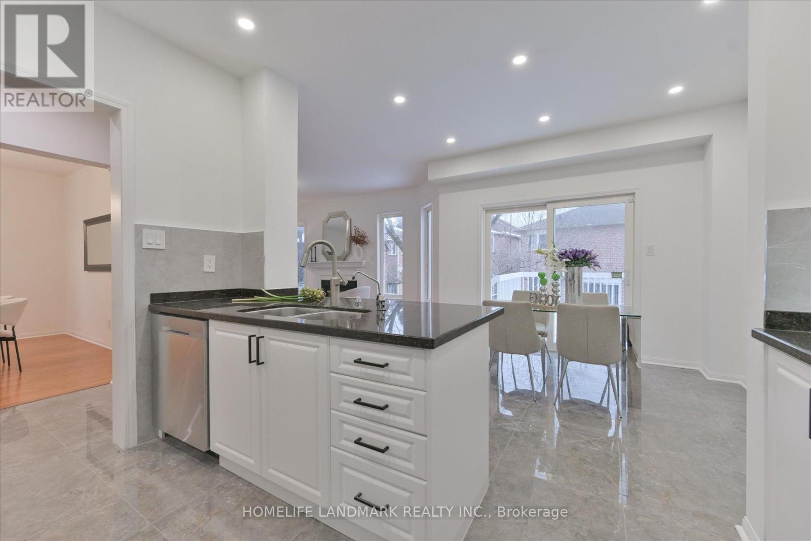 20 Fortune Crescent, Richmond Hill, Ontario L4S 1S5 - Photo 13 - N12922314