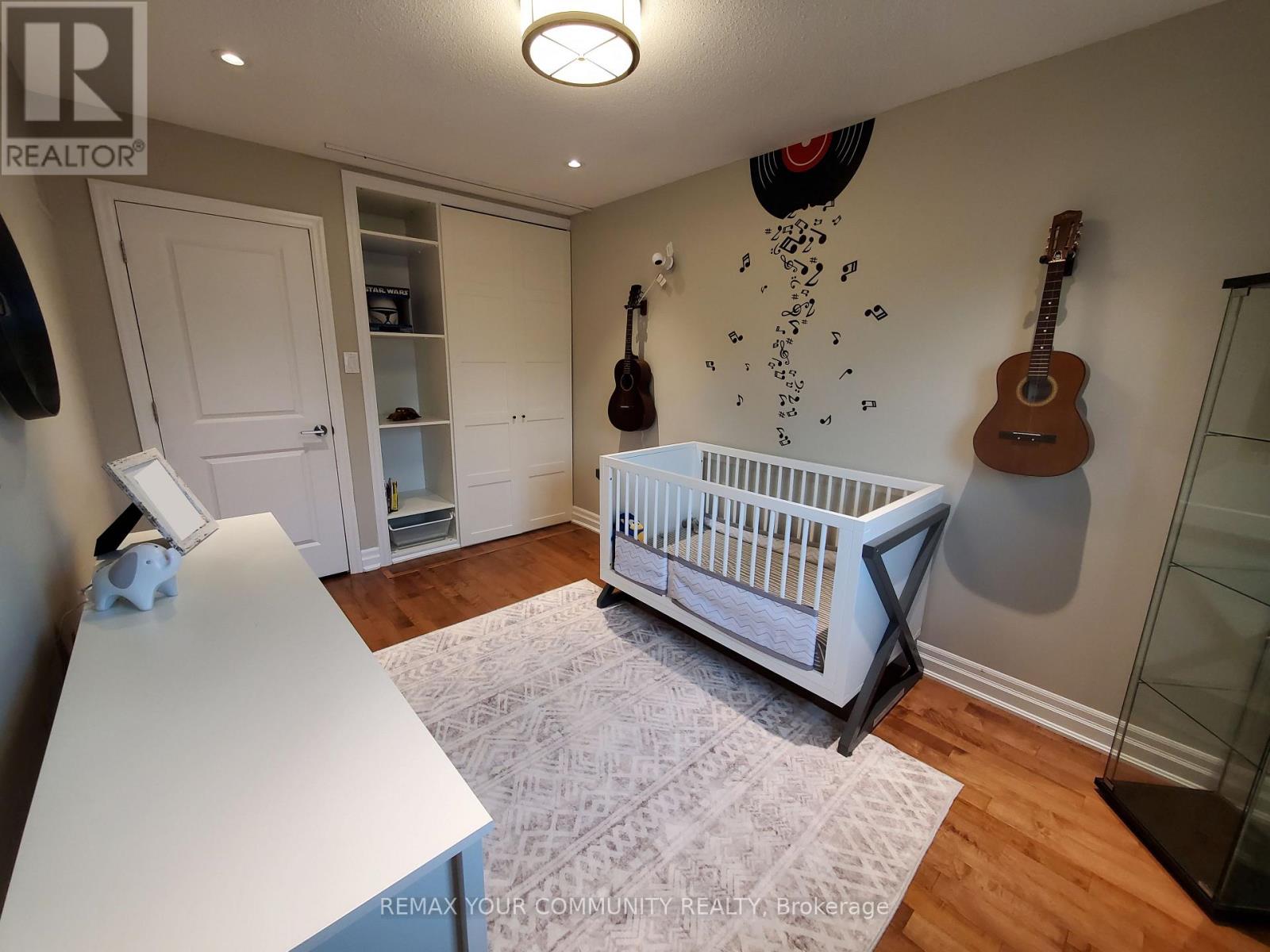 189 Aberdeen Avenue, Vaughan, Ontario  L4L 1C3 - Photo 9 - N12979756