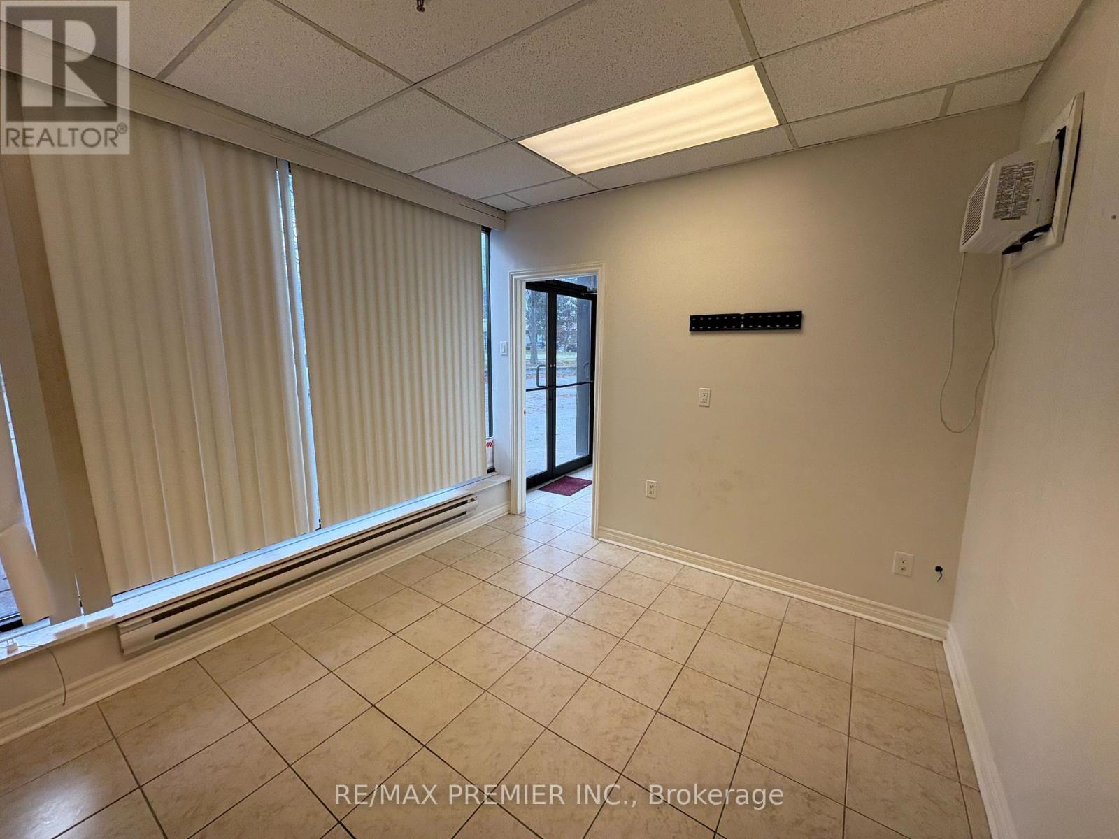 24 - 2150 Steeles Avenue W, Vaughan, Ontario  L4K 2Y7 - Photo 4 - N12963346