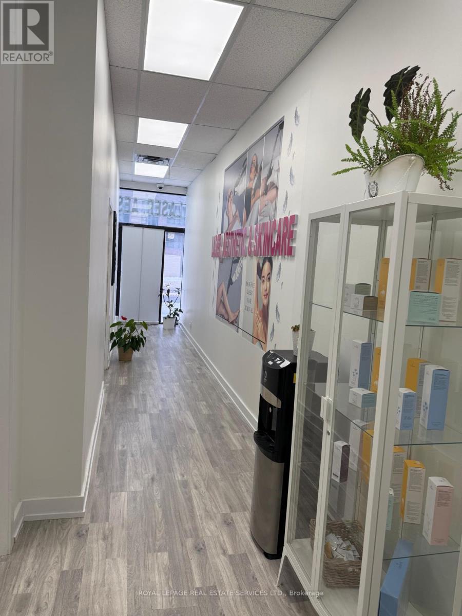 106 - 712 Davis Drive, Newmarket, Ontario  L3Y 8C3 - Photo 7 - N12981148