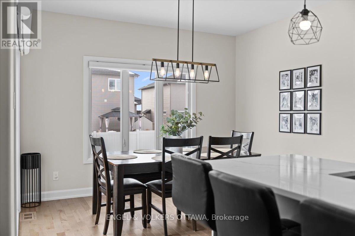 624 Geneva Crescent, Russell, Ontario  K0A 1W0 - Photo 15 - X12822734