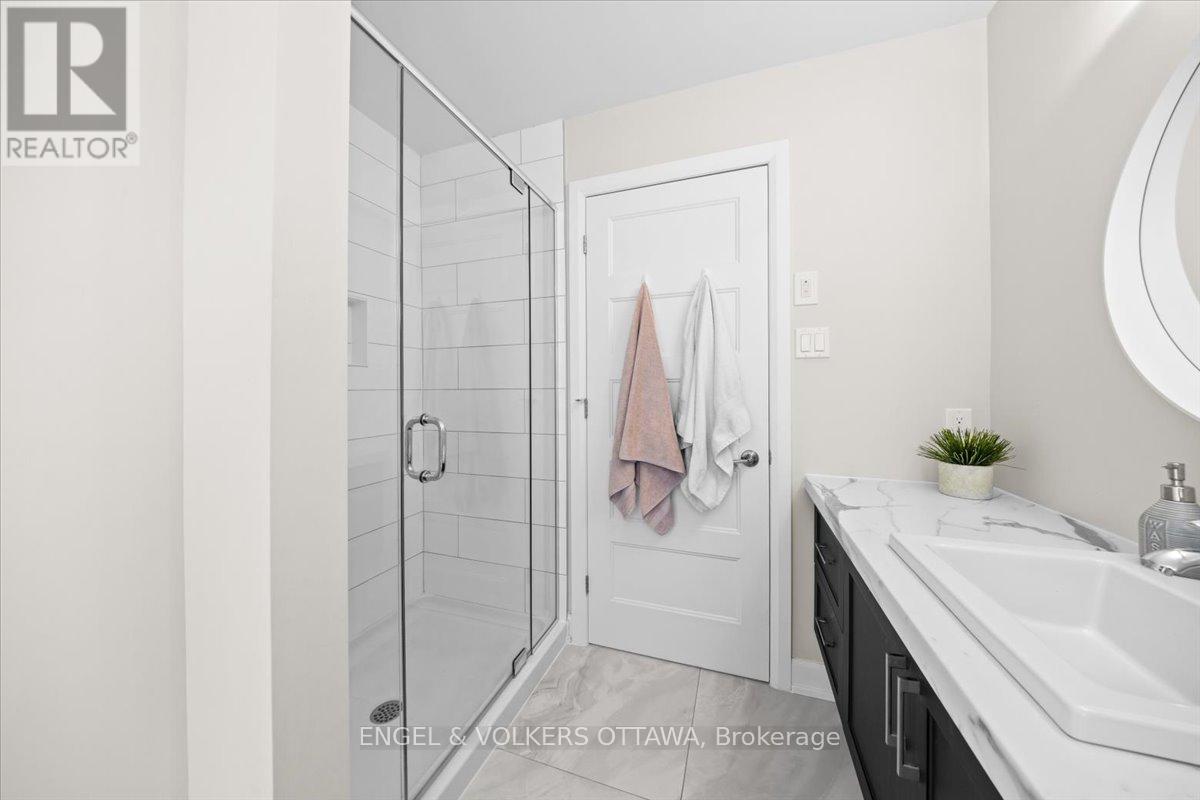 624 Geneva Crescent, Russell, Ontario  K0A 1W0 - Photo 26 - X12822734