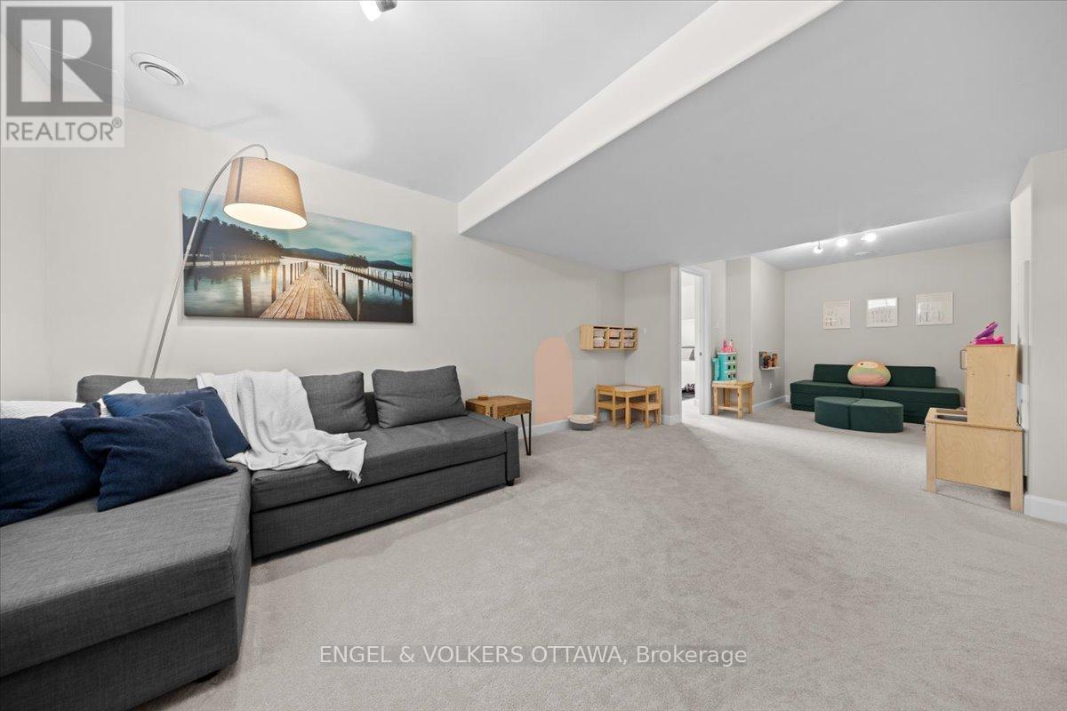 624 Geneva Crescent, Russell, Ontario  K0A 1W0 - Photo 36 - X12822734