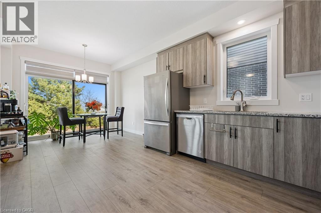 40 Moon Crescent, Cambridge, Ontario  N1S 0C4 - Photo 11 - 40815512