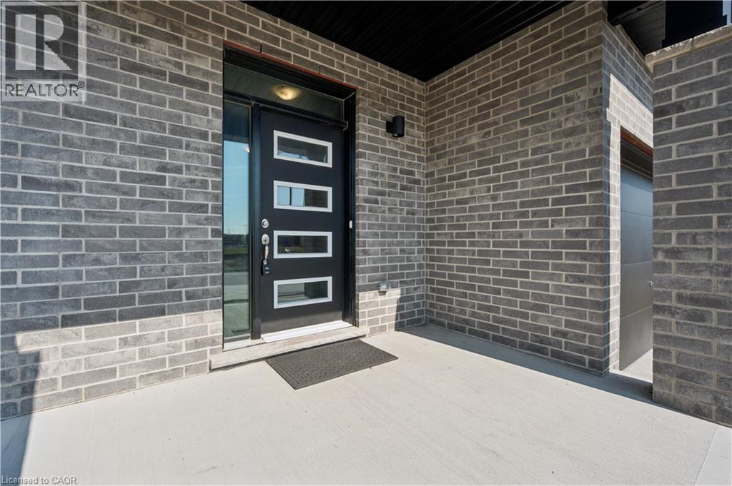 40 Moon Crescent, Cambridge, Ontario  N1S 0C4 - Photo 4 - 40815512