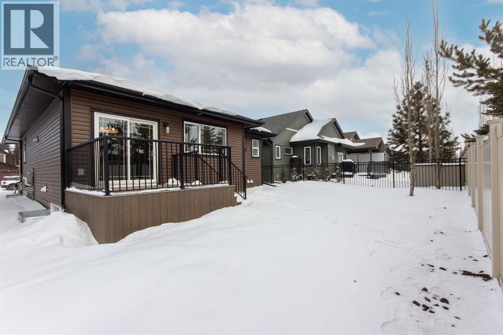 37 Terra Close, Red Deer, Alberta  T4P 0T7 - Photo 36 - A2288679