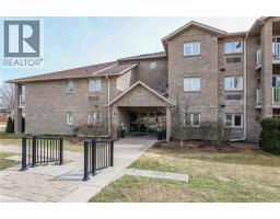 3050 PINEMEADOW Drive Unit# 16, Burlington, Ontario