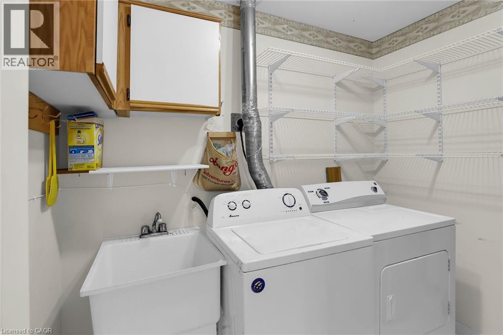 3050 Pinemeadow Drive Unit# 16, Burlington, Ontario  L7M 3X5 - Photo 23 - 40801547