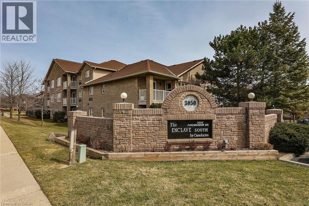 3050 Pinemeadow Drive Unit# 16, Burlington, Ontario  L7M 3X5 - Photo 4 - 40801547
